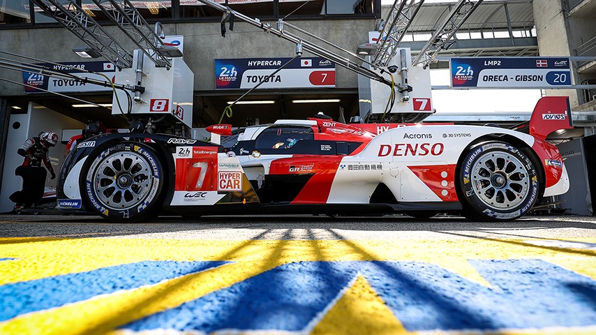 O ZWYCIĘSTWO W LE MANS 24H POWALCZY NAJNOWSZY HIPERSAMOCHÓD TOYOTY